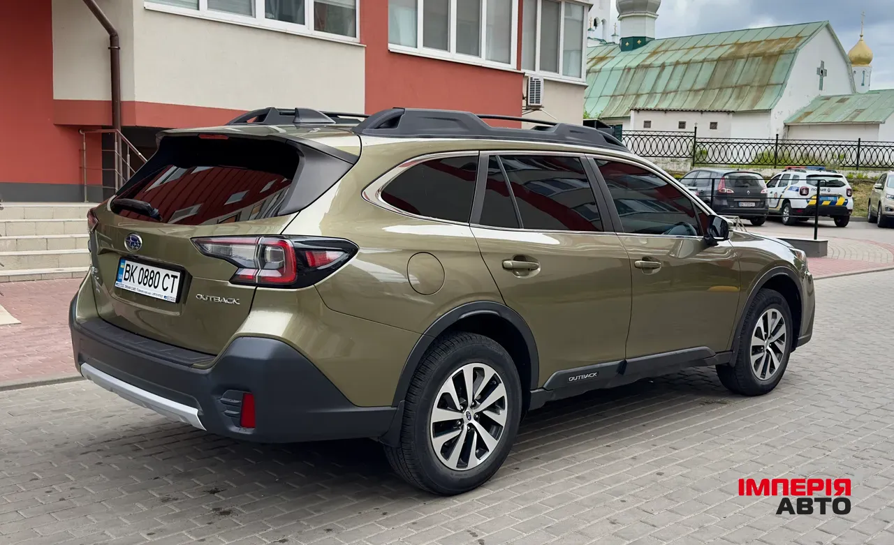 Subaru Outback - фото 6