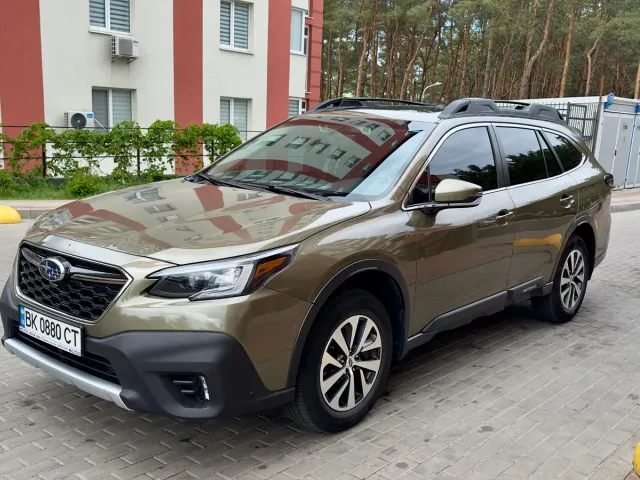 Subaru Outback - фото 2