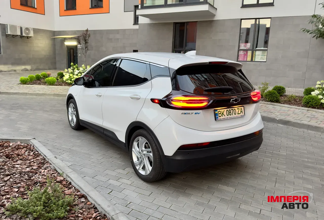 Chevrolet Bolt - фото 4