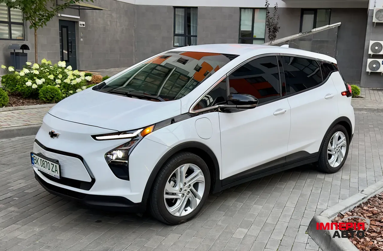 Chevrolet Bolt - фото 21