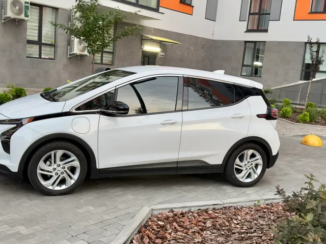 Chevrolet Bolt - фото 5