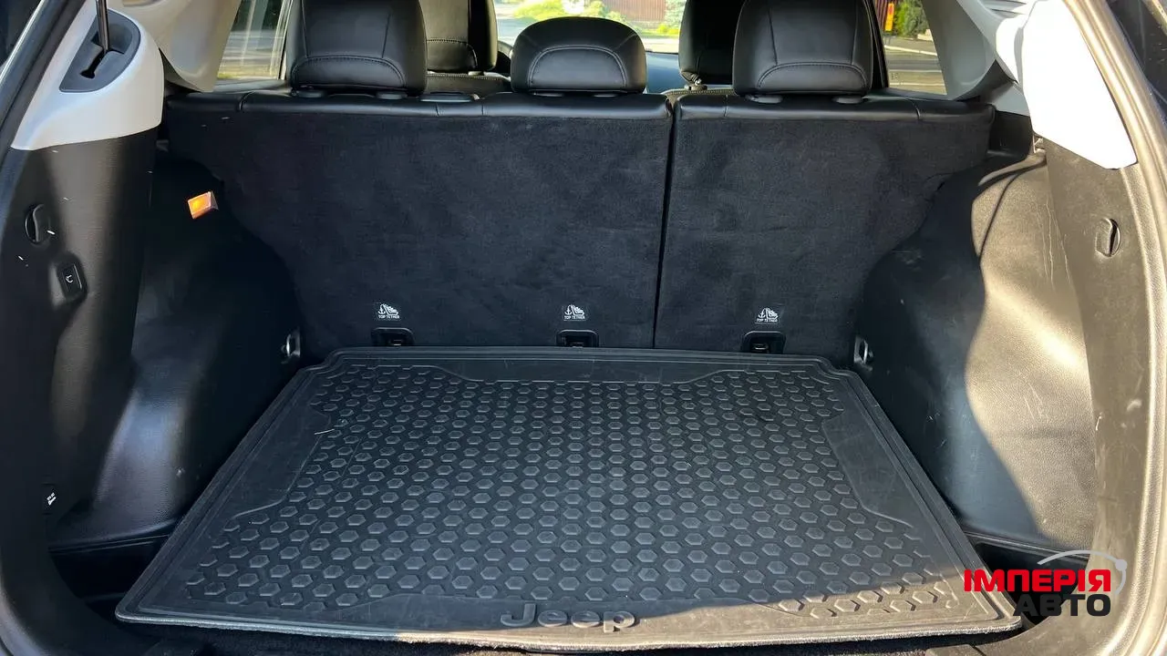 Jeep Compass - фото 22