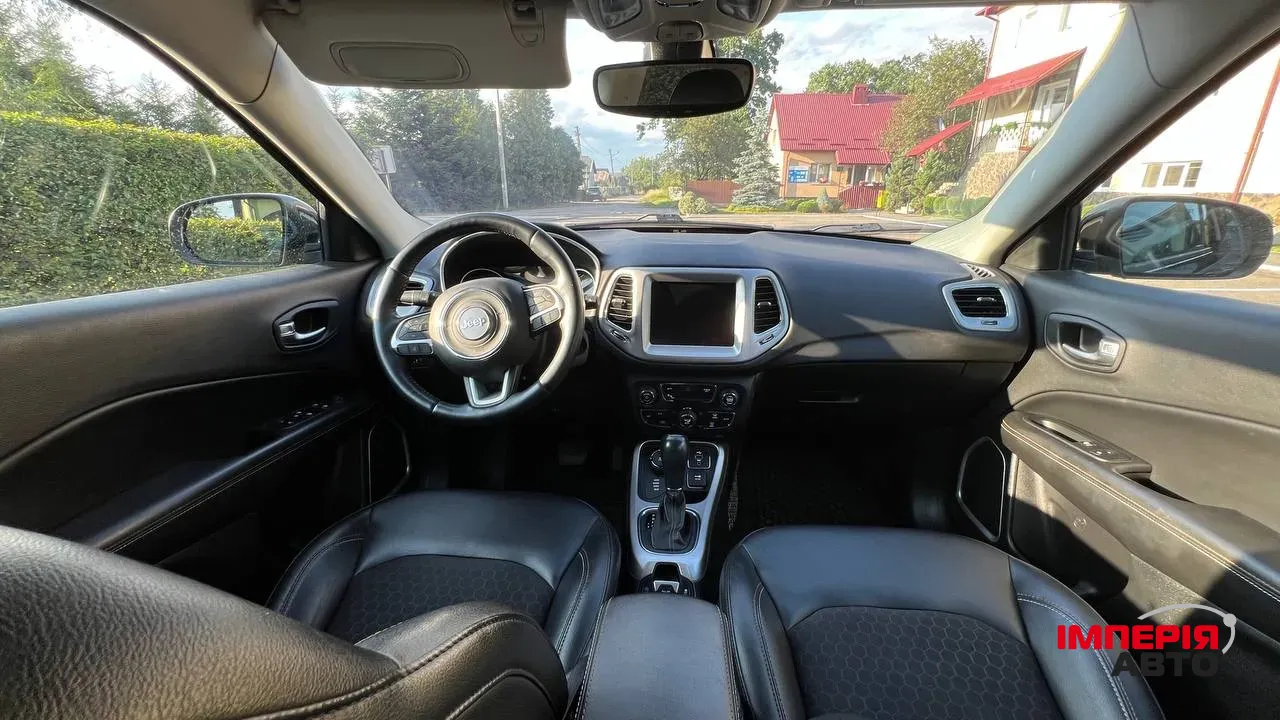 Jeep Compass - фото 19