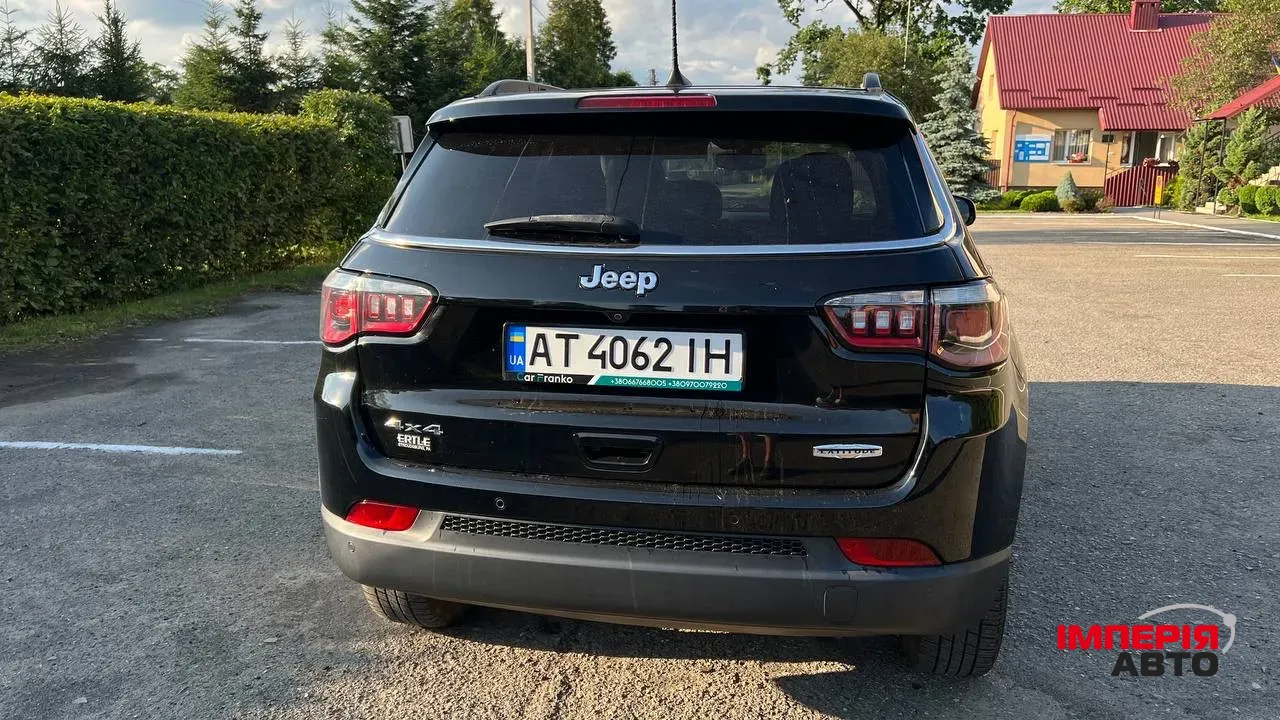 Jeep Compass - фото 4