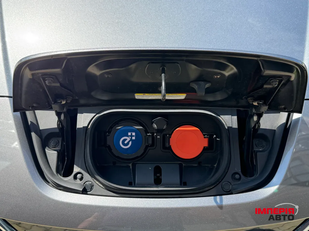 Nissan Leaf - фото 18