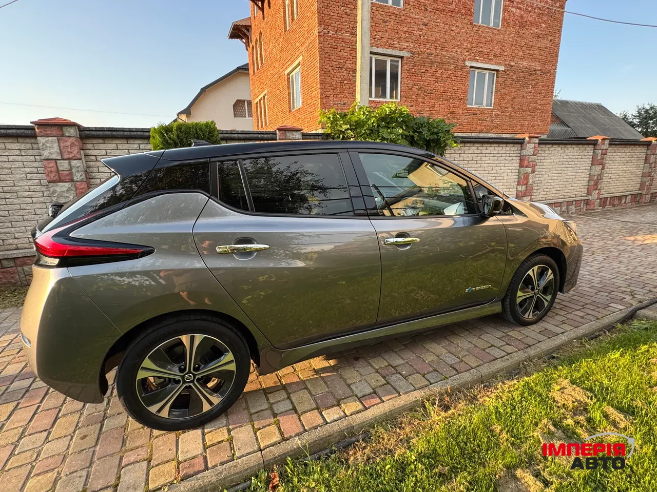 Nissan Leaf - фото 6