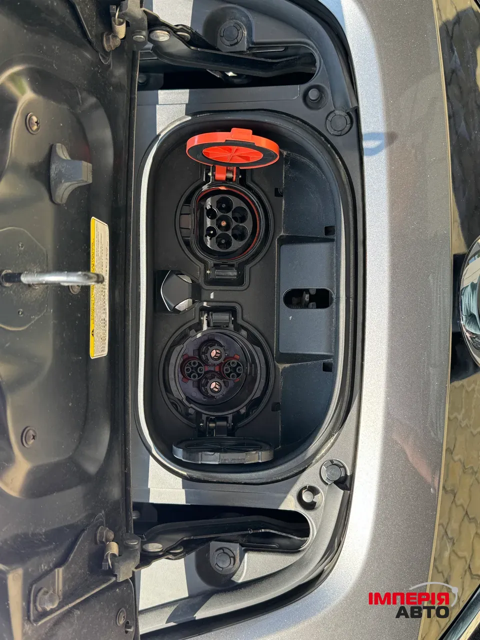 Nissan Leaf - фото 19