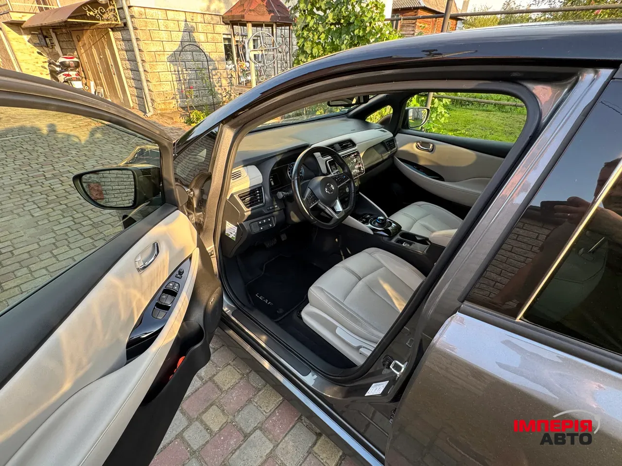 Nissan Leaf - фото 9