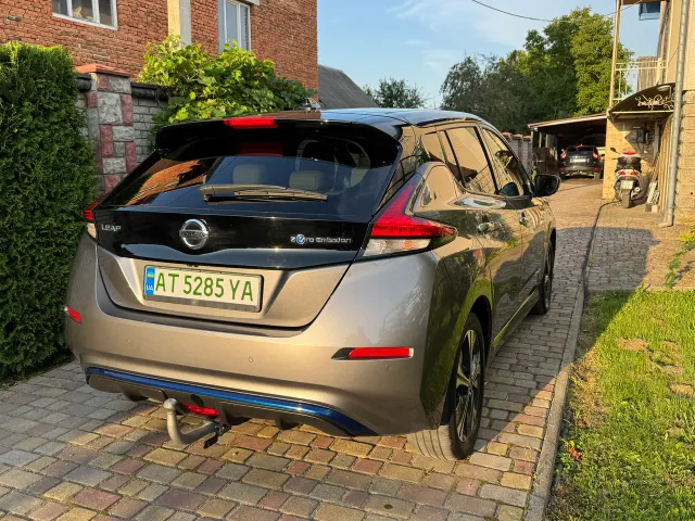 Nissan Leaf - фото 5