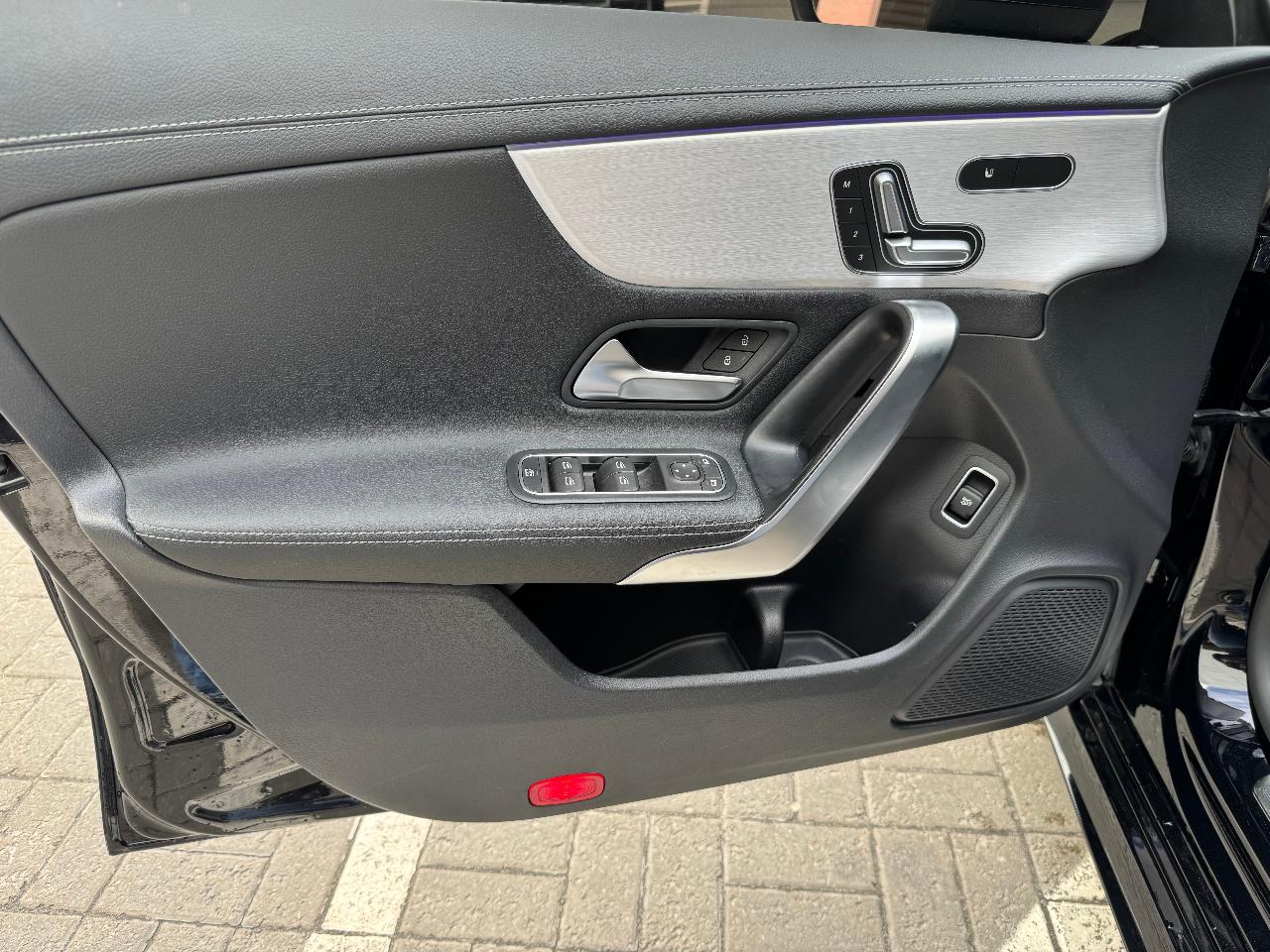 Mercedes-Benz CLA - фото 2