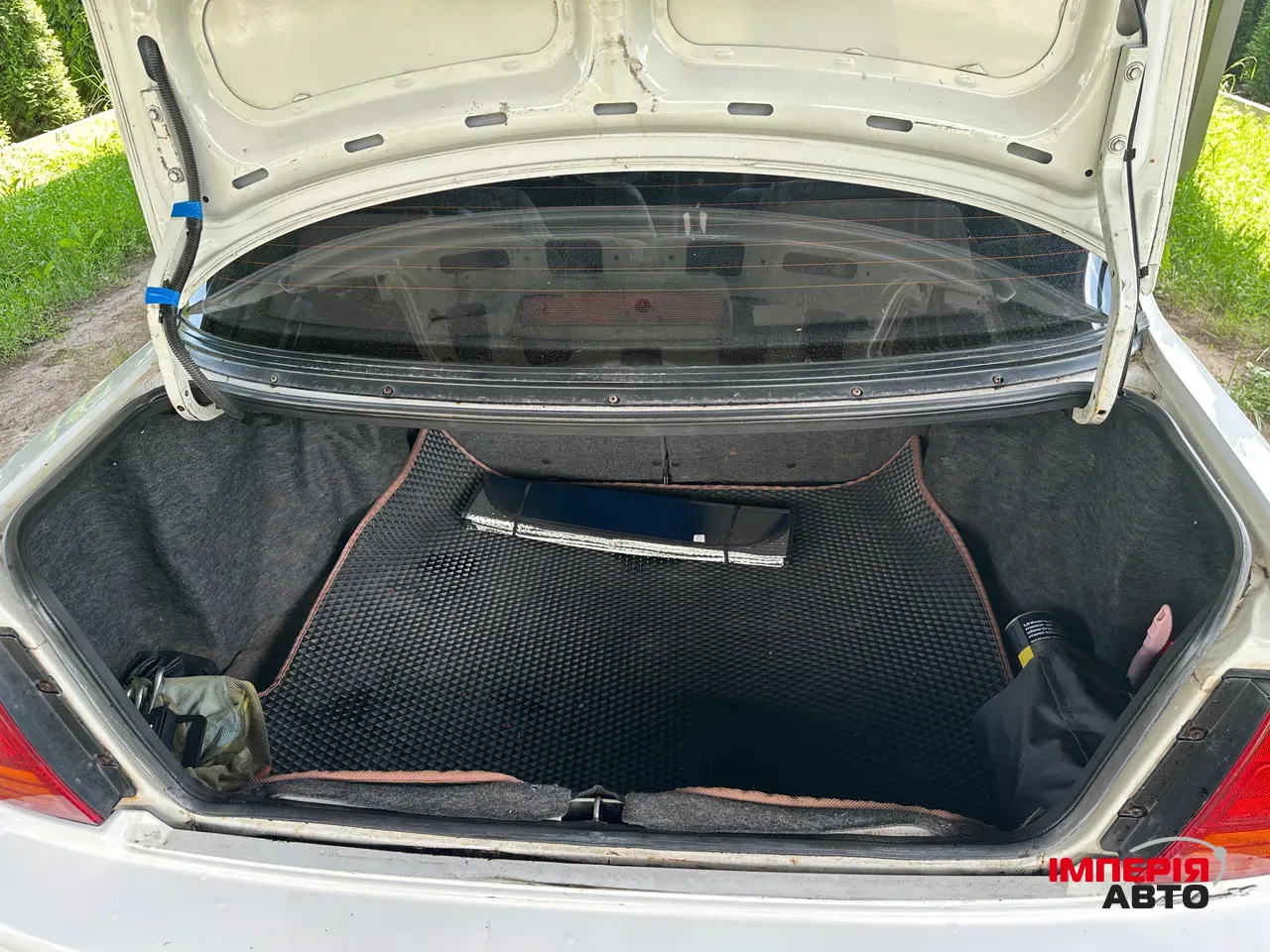 Suzuki Swift - фото 10