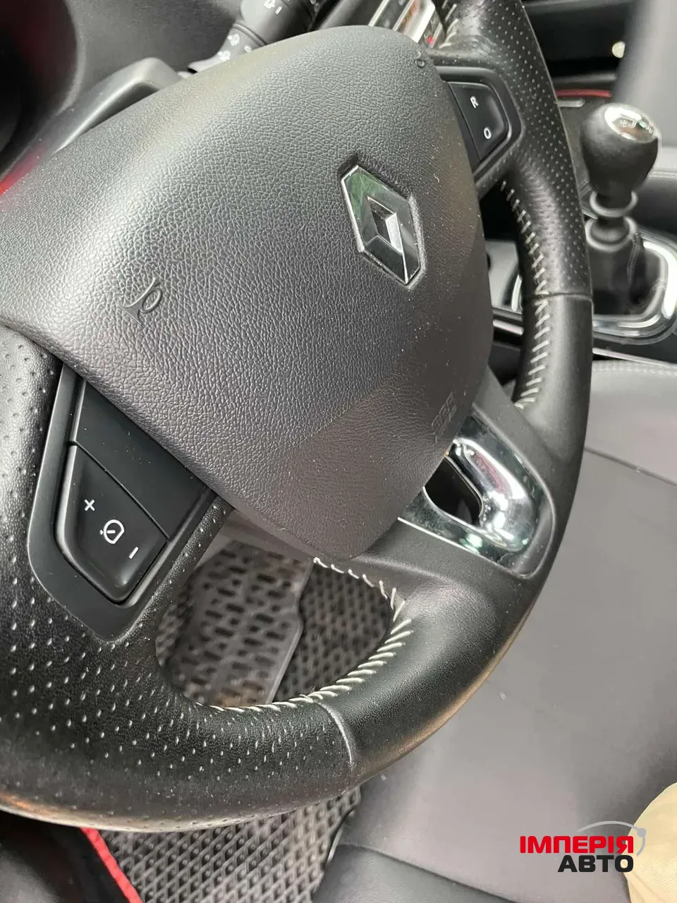 Renault Megane - фото 38