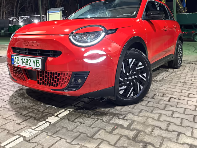 Fiat 600e - фото 5