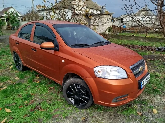 Chevrolet Aveo - фото 2