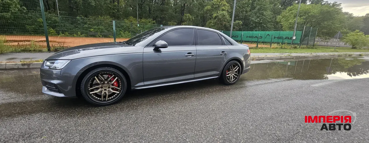 Audi S4 - фото 2