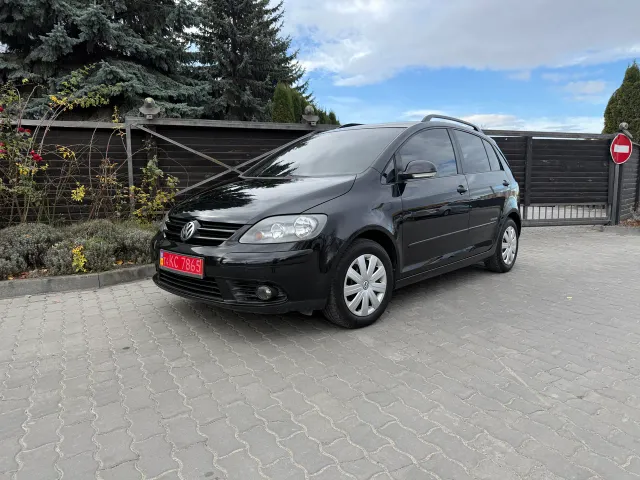 Volkswagen Golf Plus - фото 2