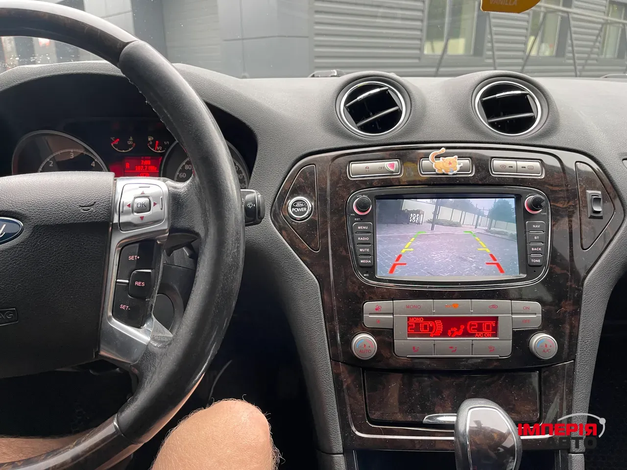 Ford Mondeo - фото 12