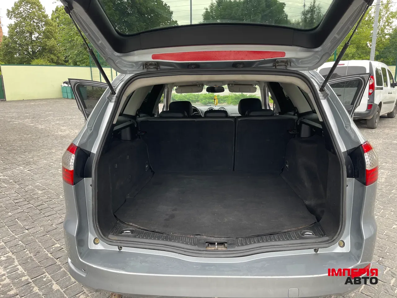 Ford Mondeo - фото 13