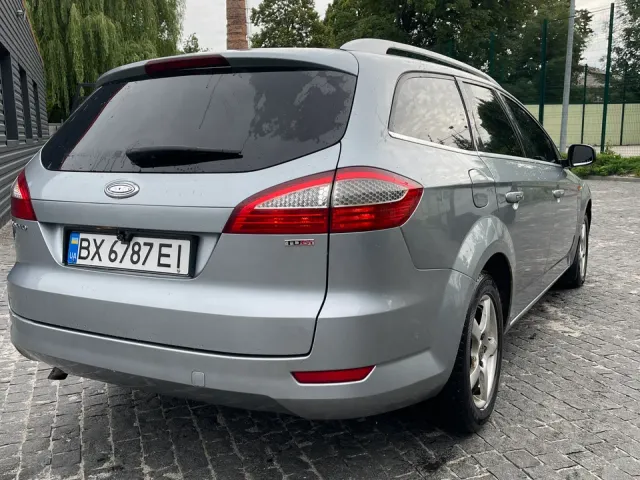 Ford Mondeo - фото 5