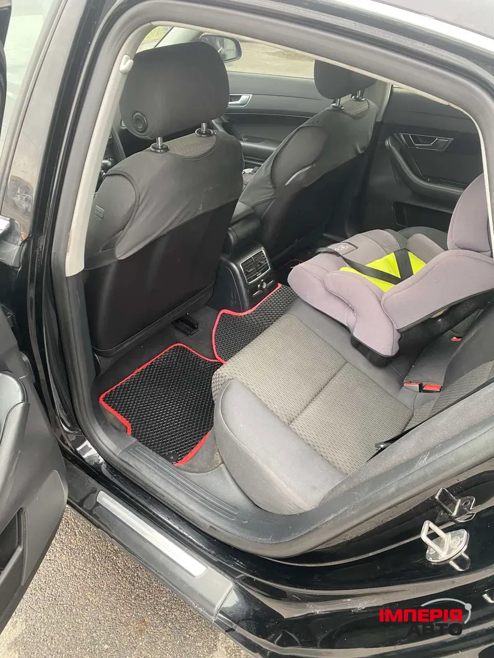 Audi A6 - фото 11