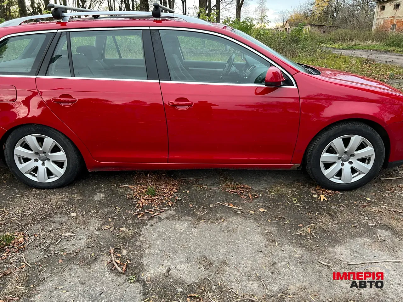 Volkswagen Golf - фото 5