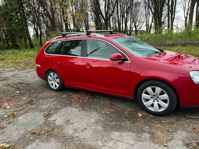 Volkswagen Golf - фото 4