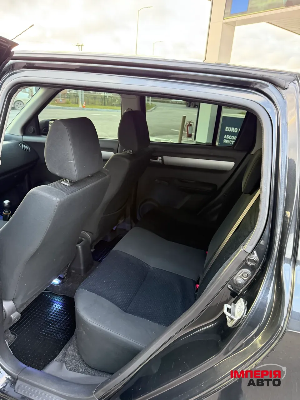 Suzuki Swift - фото 13