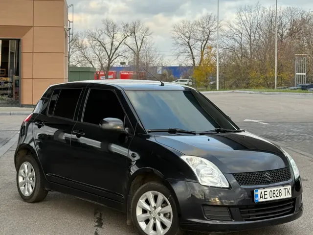 Suzuki Swift - фото 3