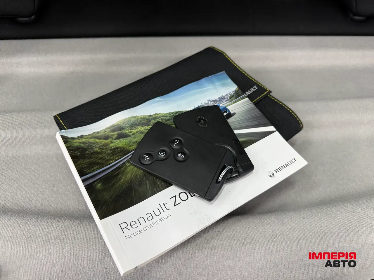 Renault ZOE - фото 38