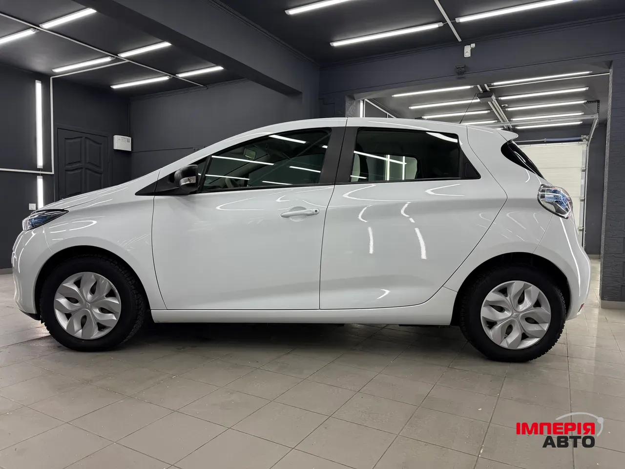 Renault ZOE - фото 4