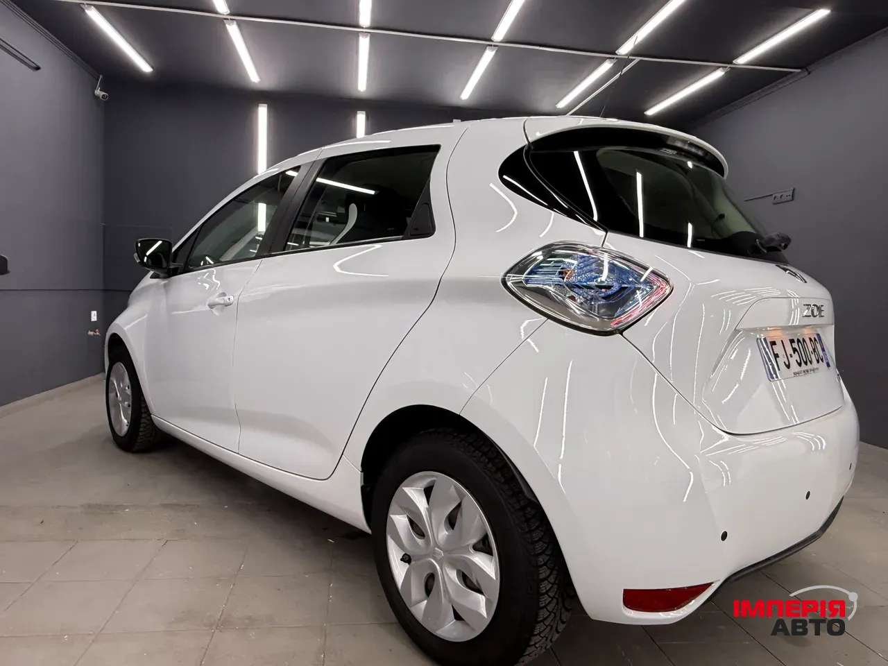 Renault ZOE - фото 8