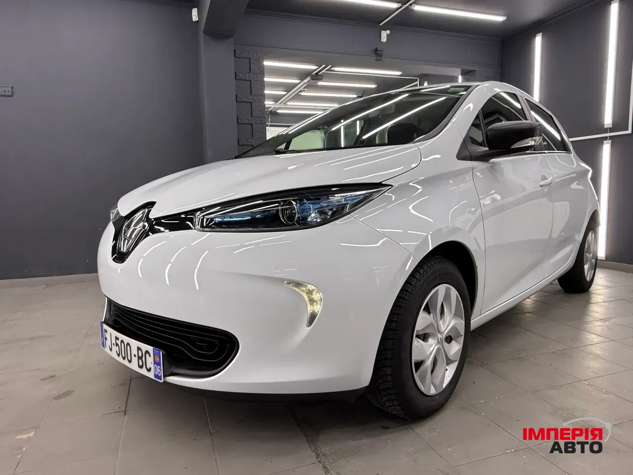 Renault ZOE - фото 3