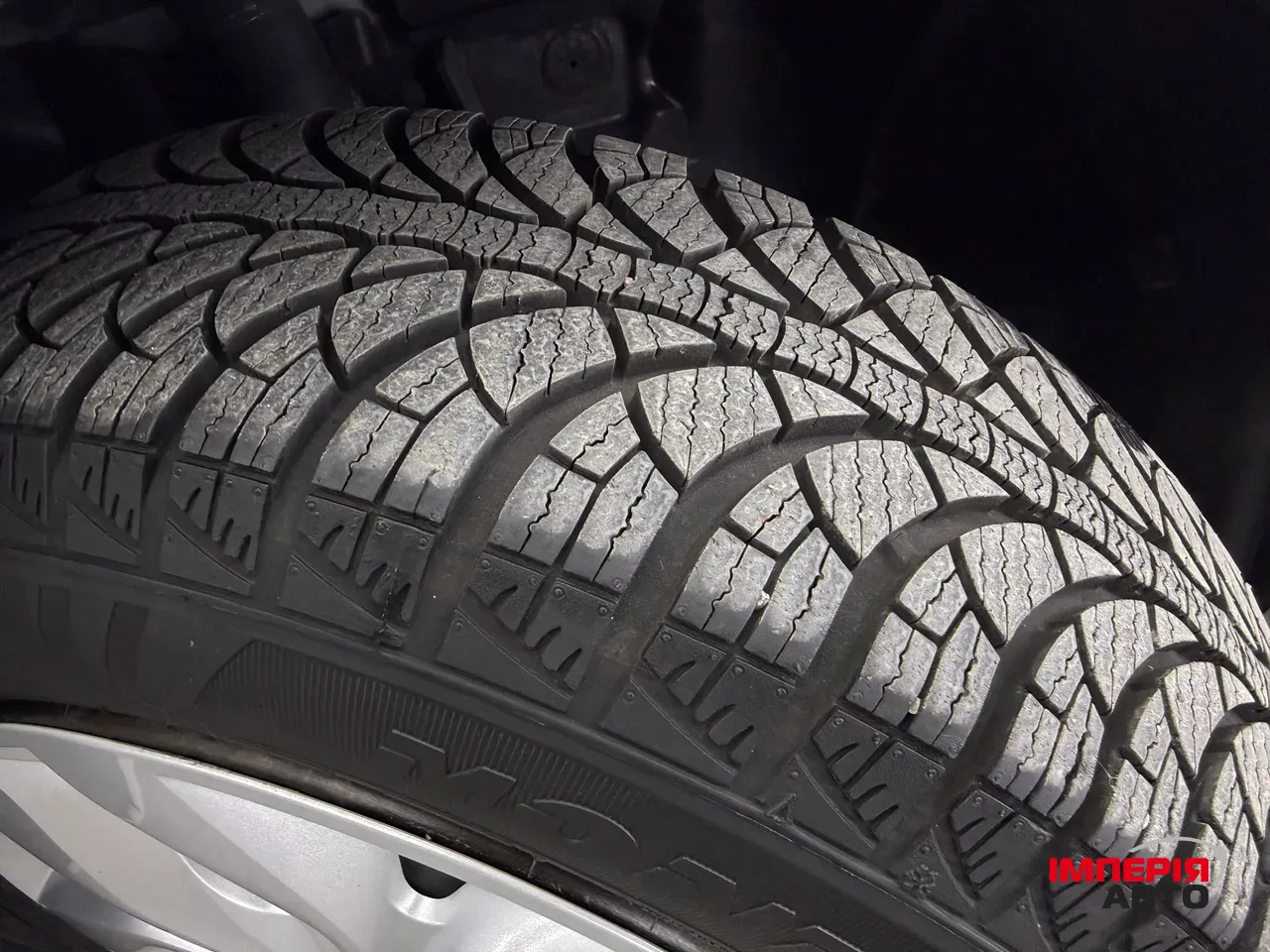 Renault ZOE - фото 15