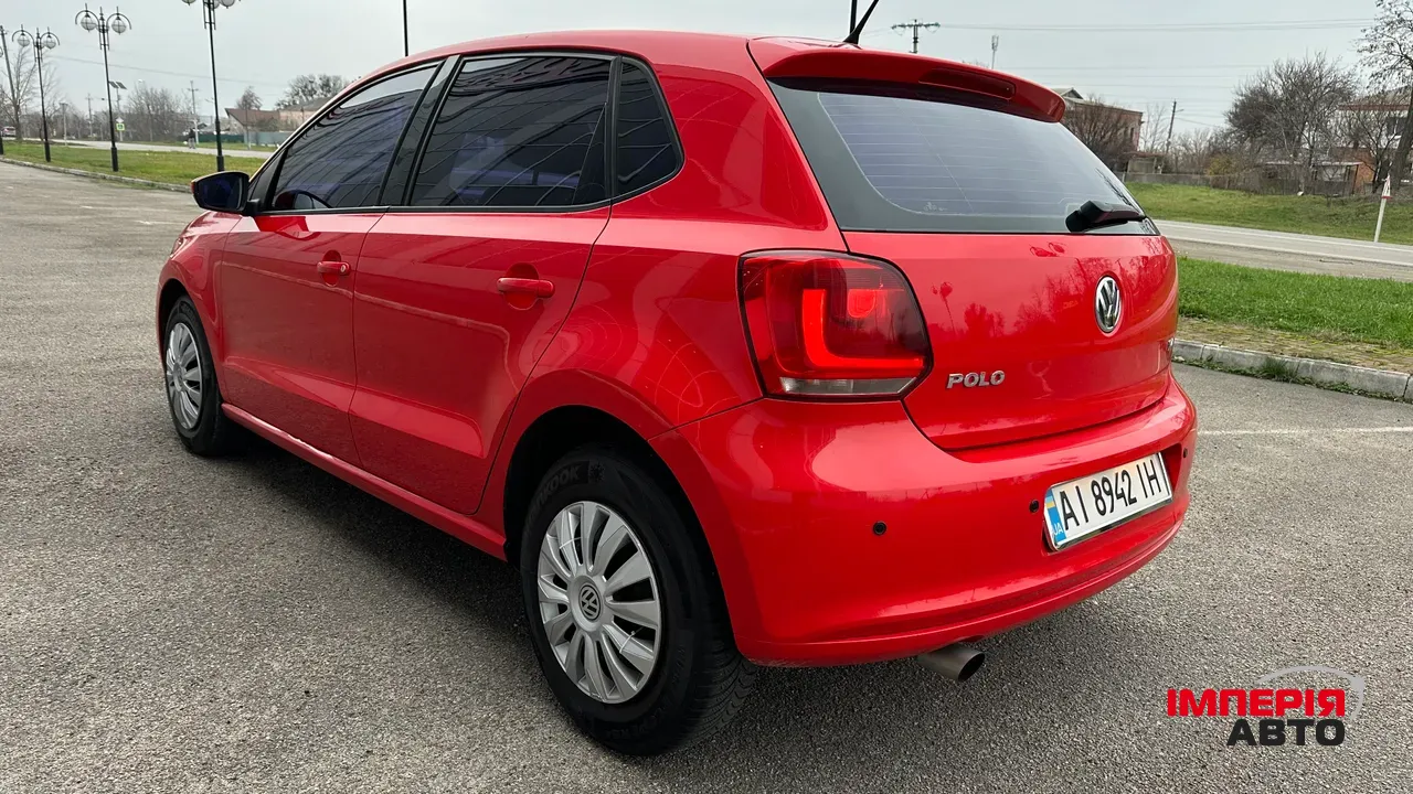 Volkswagen Polo - фото 8