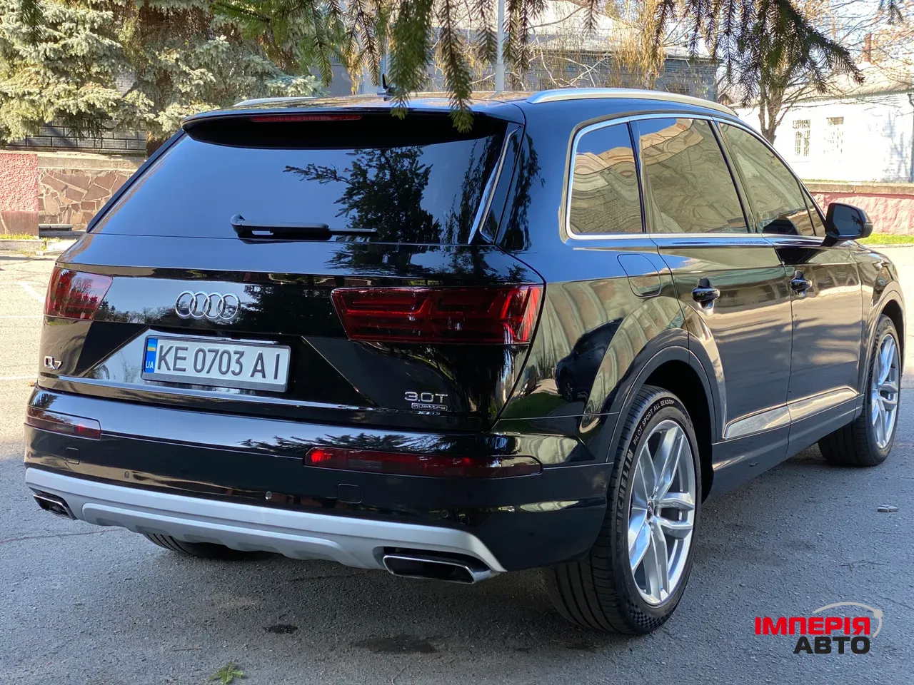 Audi Q7 - фото 5