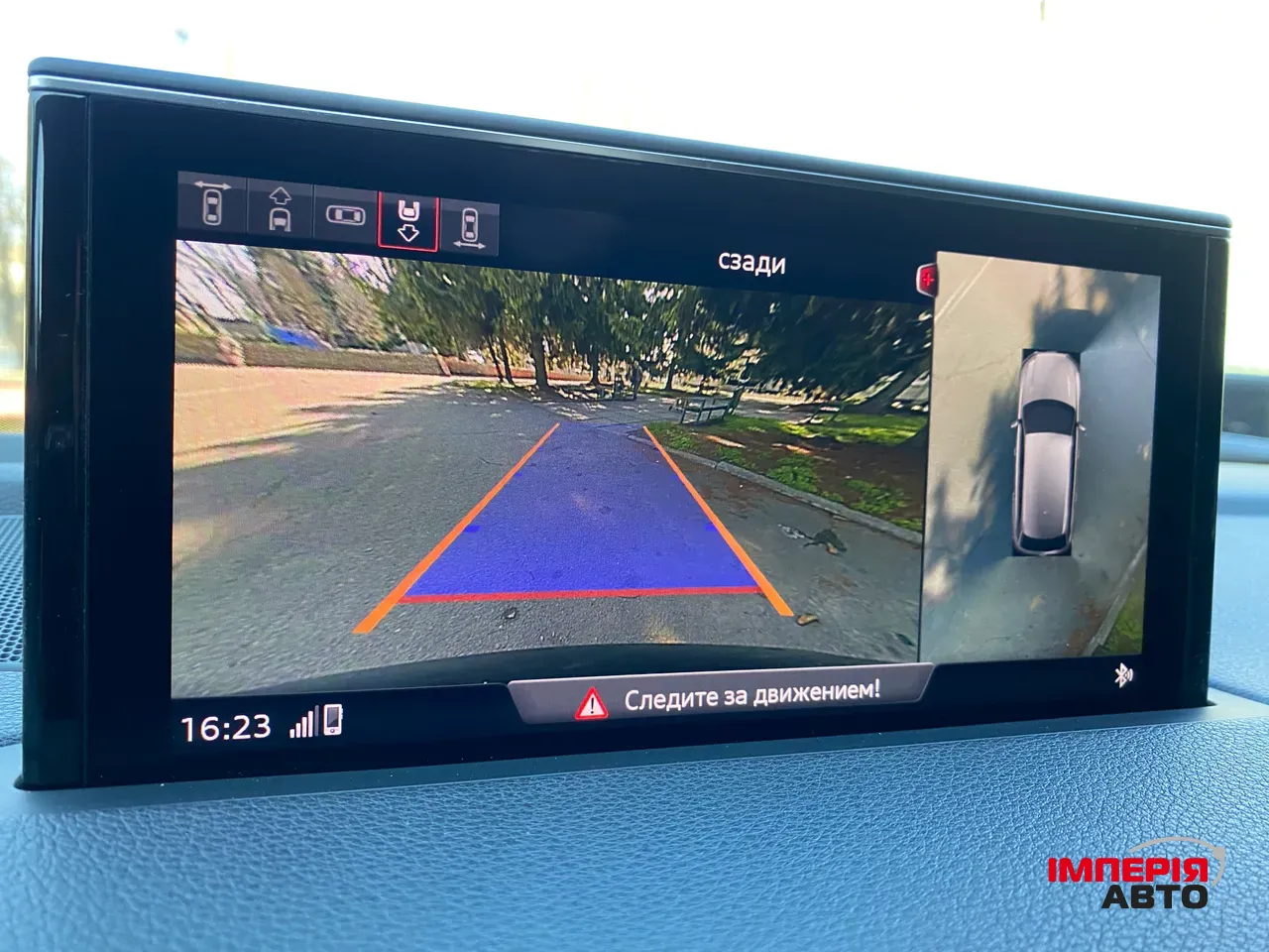 Audi Q7 - фото 28