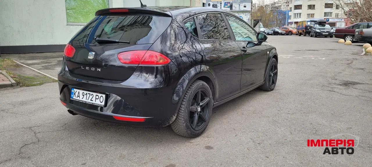 SEAT Leon - фото 2