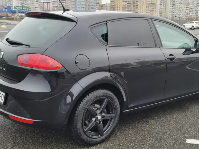 SEAT Leon - фото 5