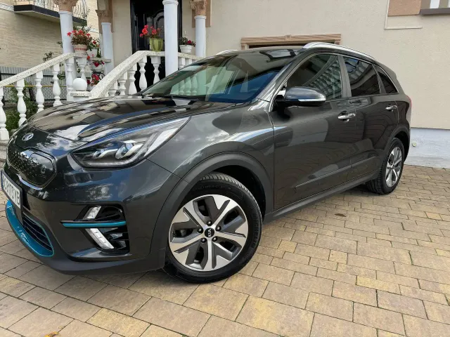 Kia Niro - фото 2