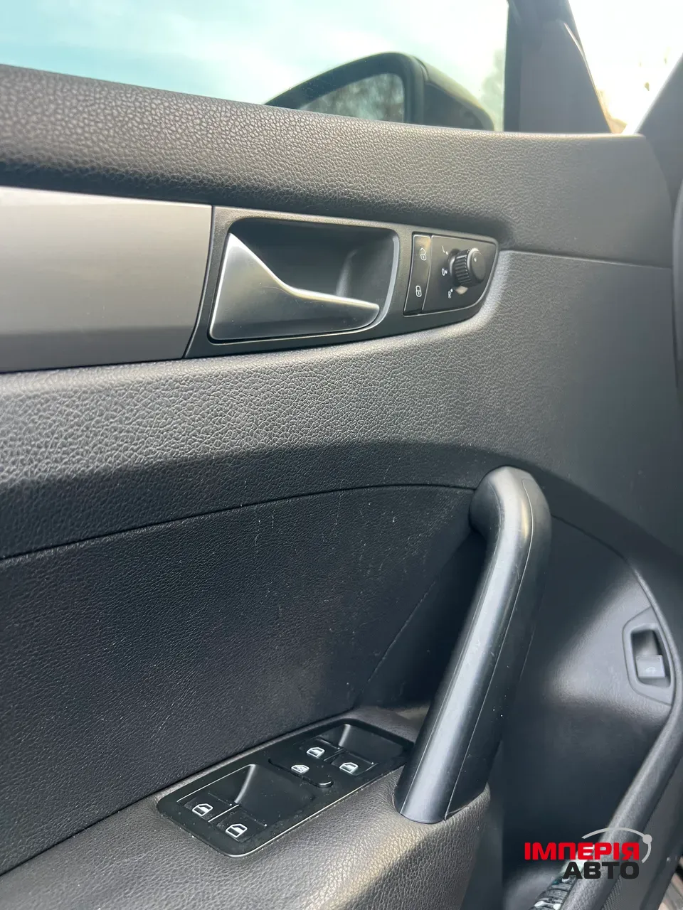 Volkswagen Passat - фото 11