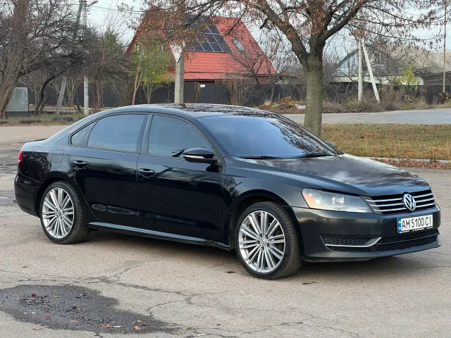 Volkswagen Passat - фото 1