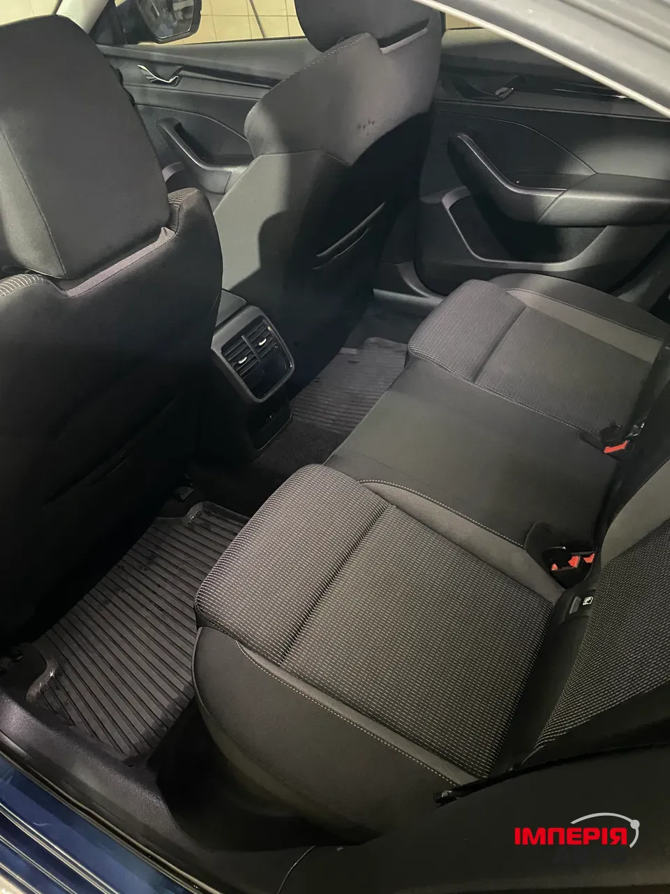 Skoda Octavia - фото 9