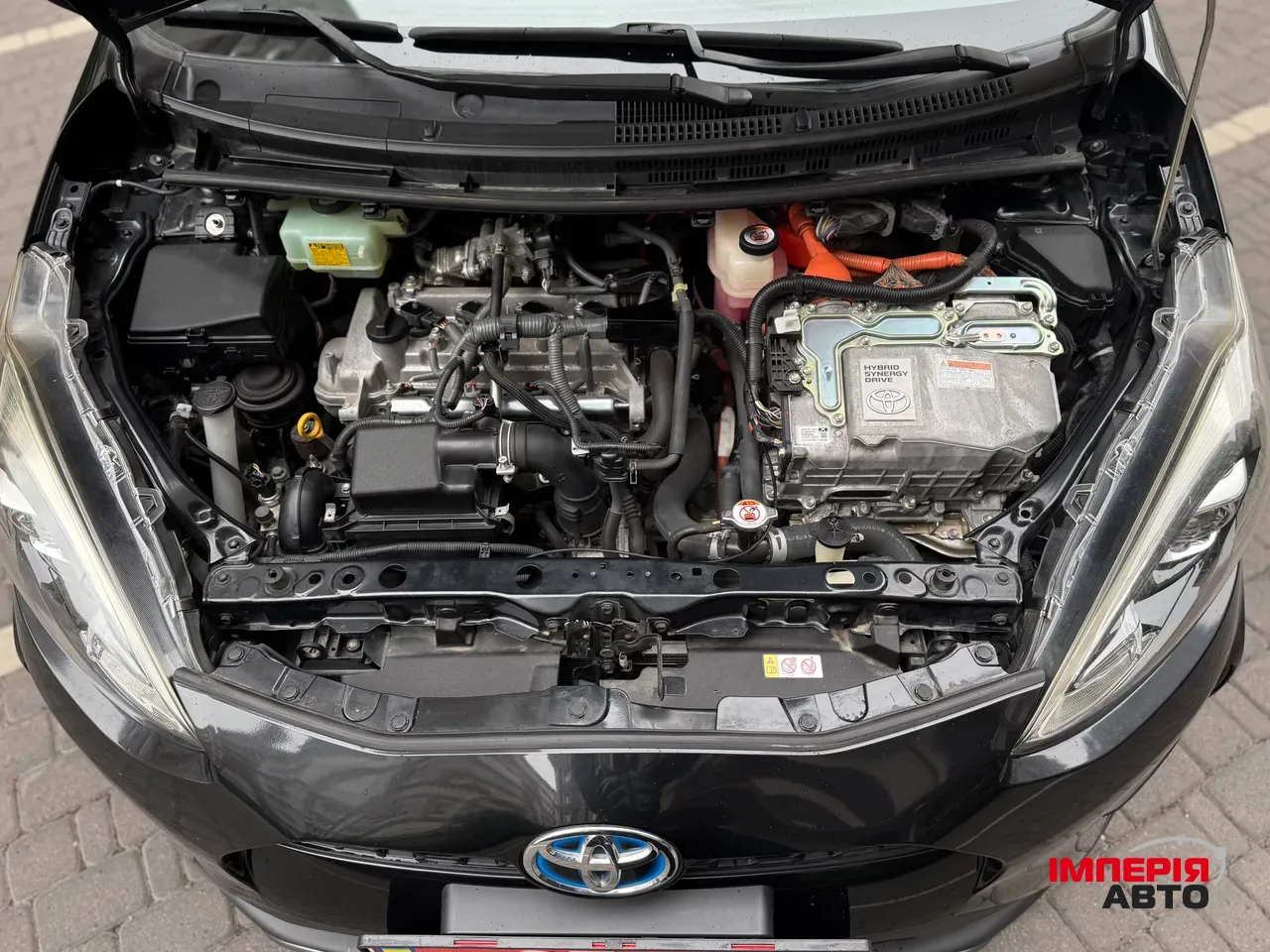 Toyota Aqua - фото 17