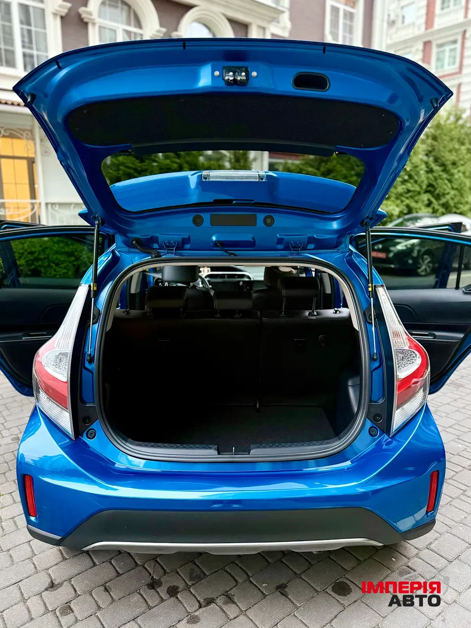 Toyota Aqua - фото 15