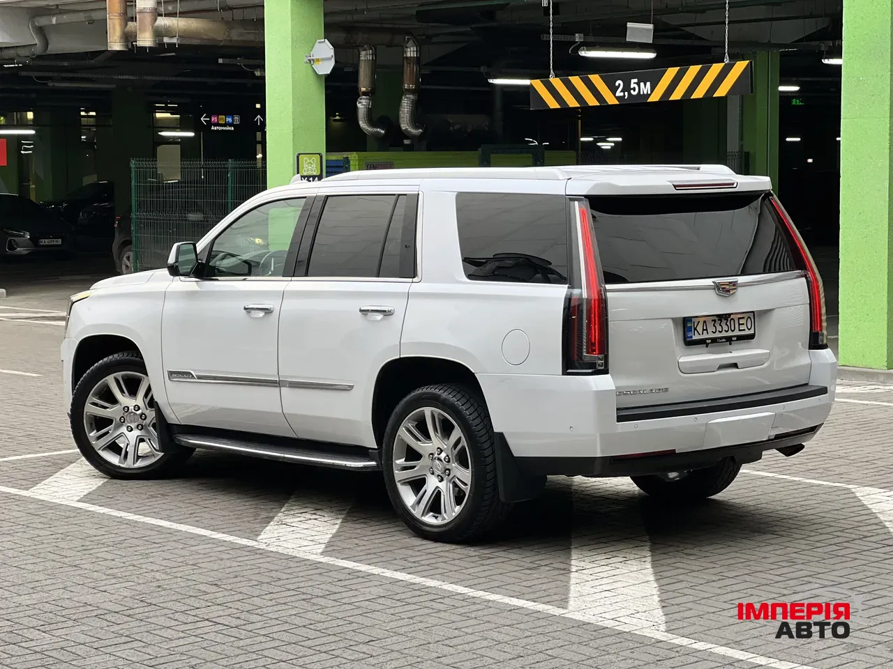 Cadillac Escalade - фото 2