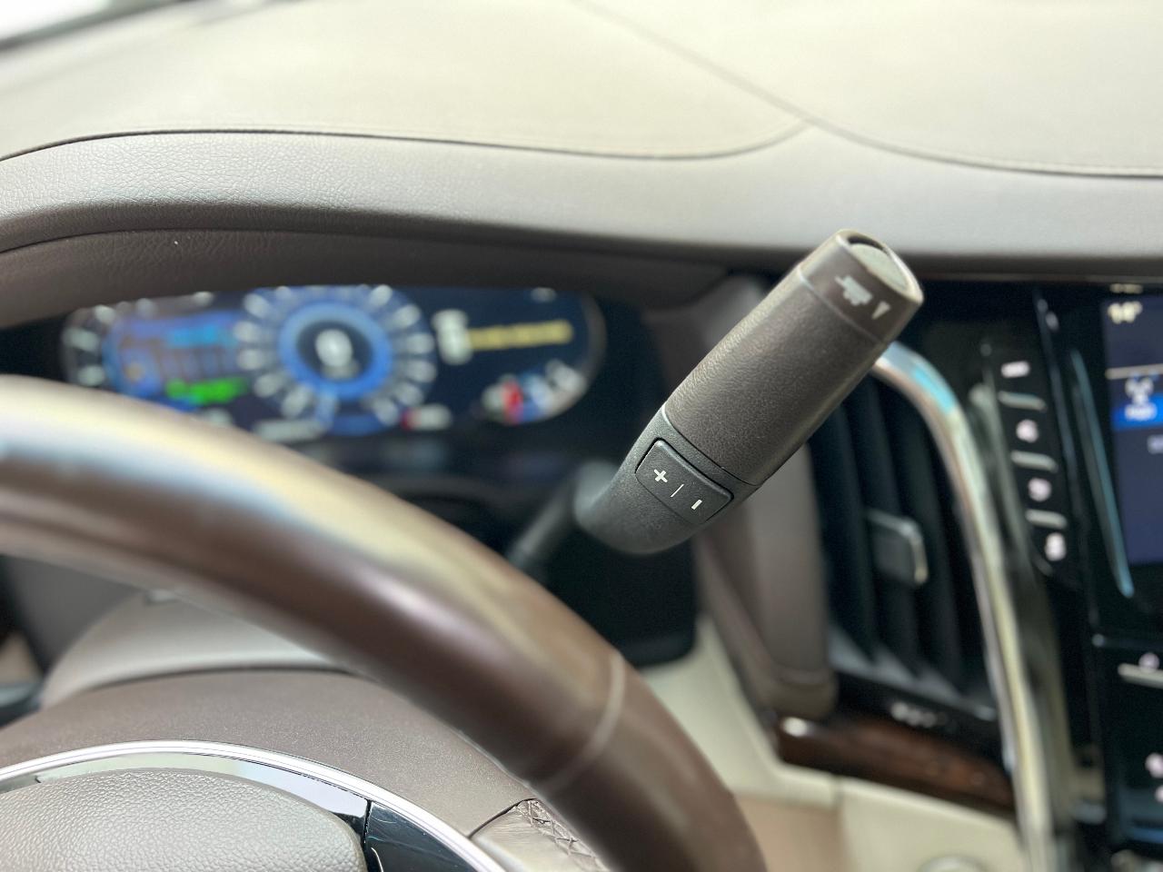 Cadillac Escalade - фото 5
