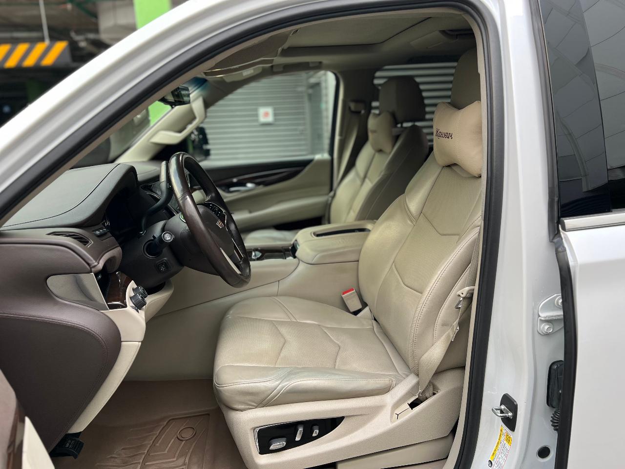 Cadillac Escalade - фото 4