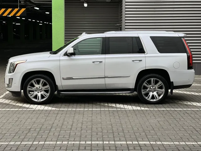 Cadillac Escalade - фото 5
