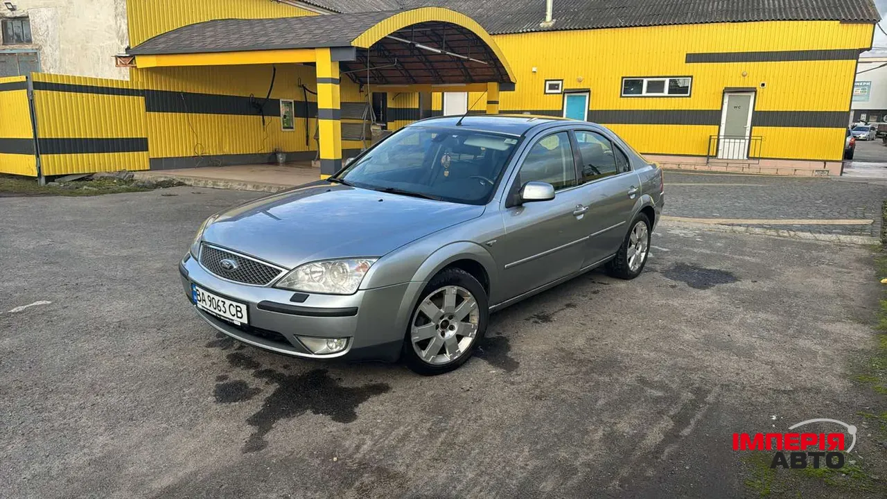 Ford Mondeo - фото 1
