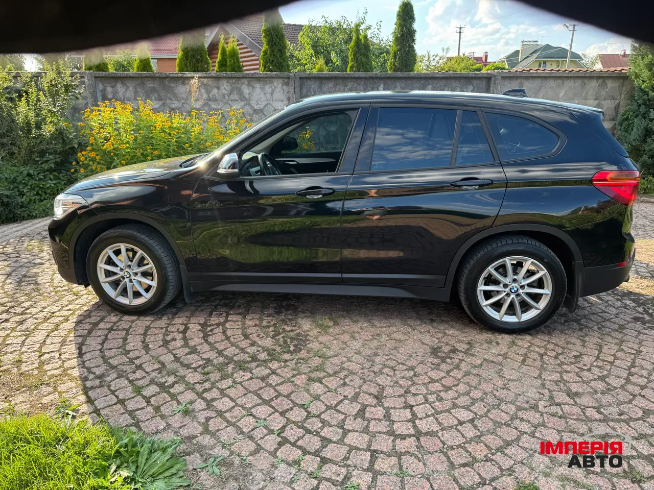 BMW X1 - фото 2